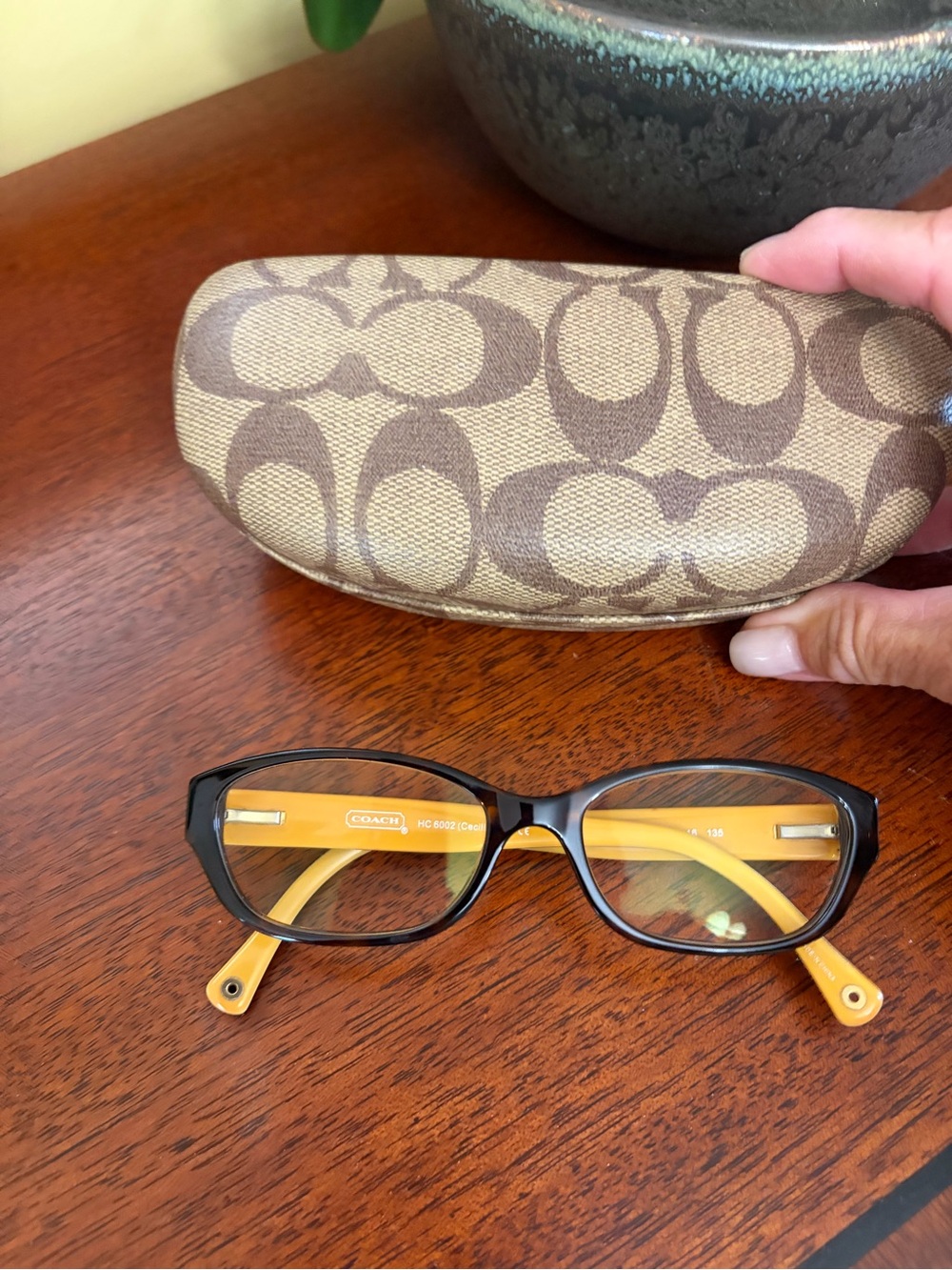 Coach Reading Glasses and Coach Case Signature Detail On Glasses - Picture 3 of 8